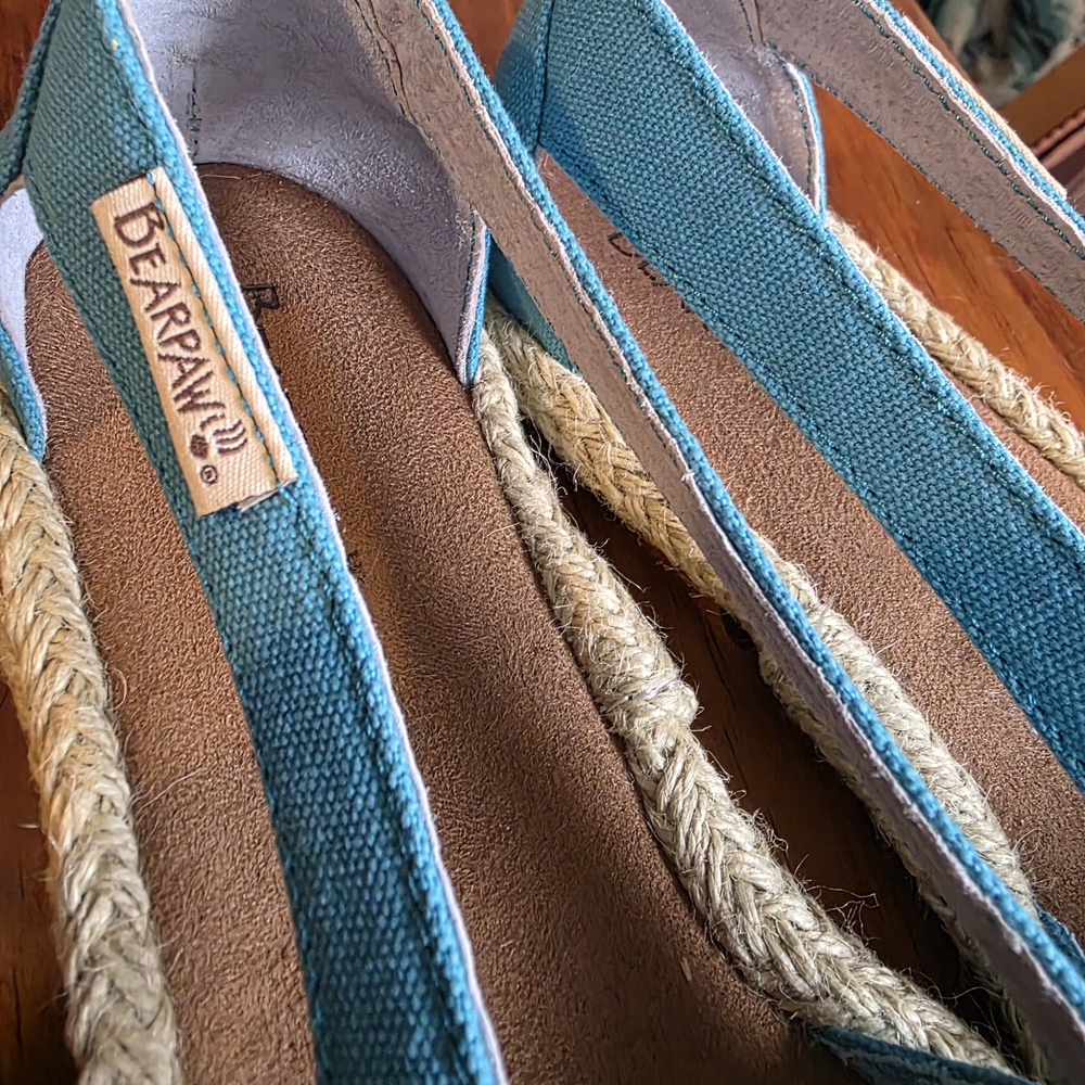 BearPaw Women's Vibrant Blue Espadrilles - Picture 4 of 8